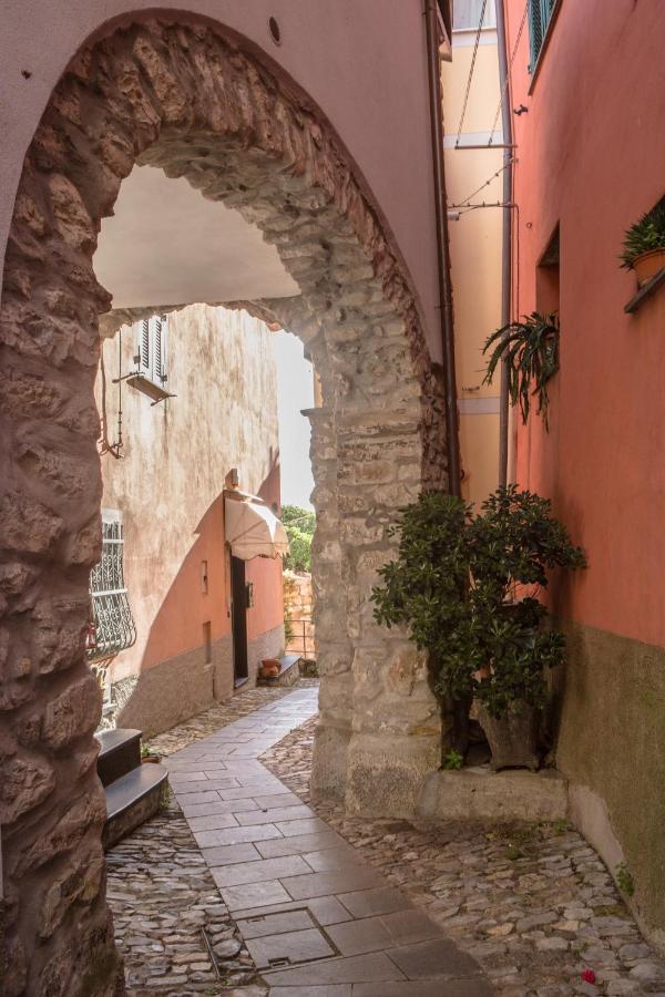 Ca' Melia Apartment Castiglione Chiavarese Bagian luar foto